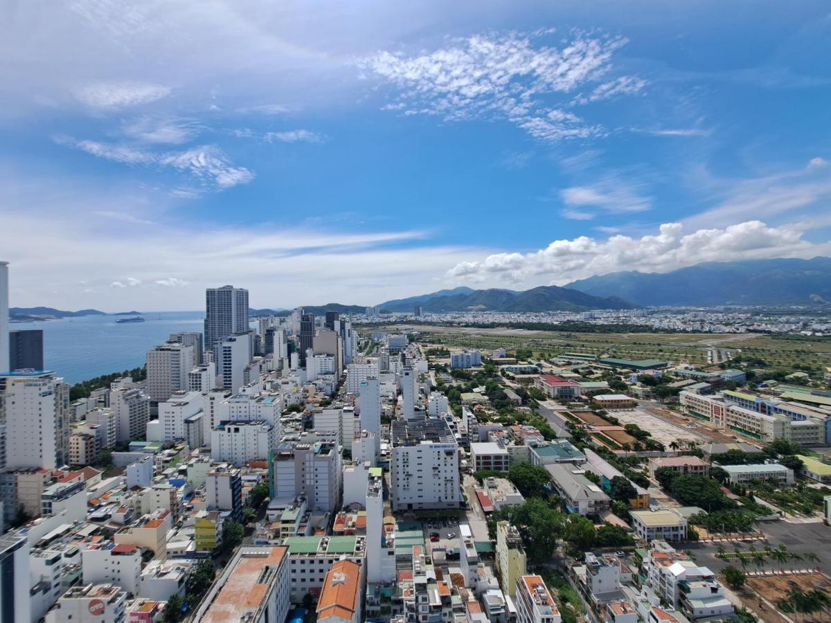 S Lux Apartment Virgo Nha Trang Exteriör bild