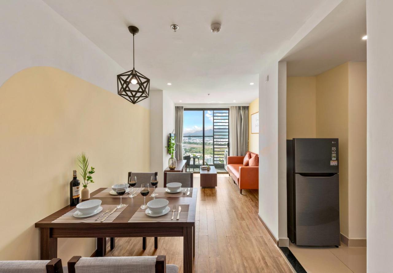 S Lux Apartment Virgo Nha Trang Exteriör bild