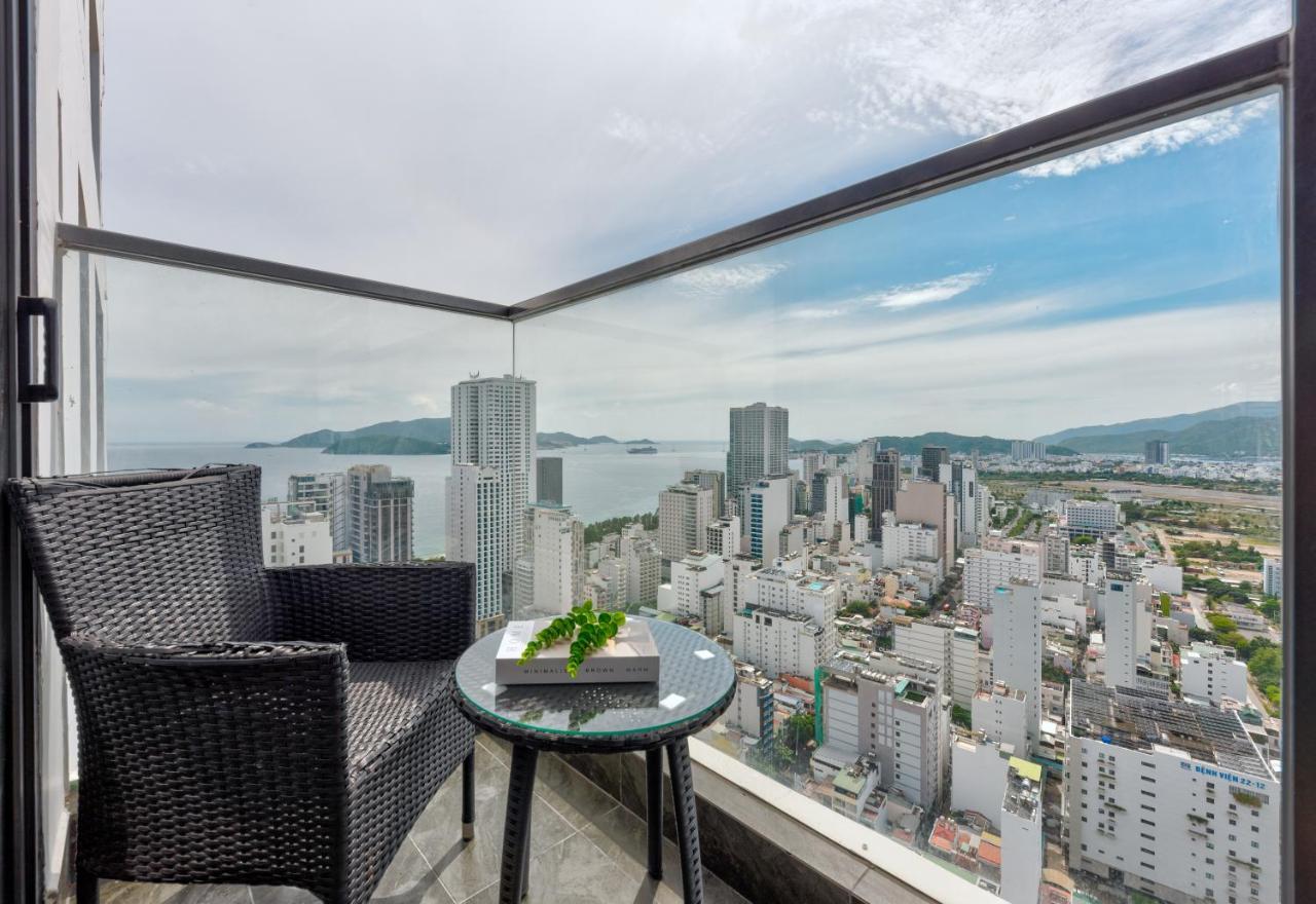 S Lux Apartment Virgo Nha Trang Exteriör bild
