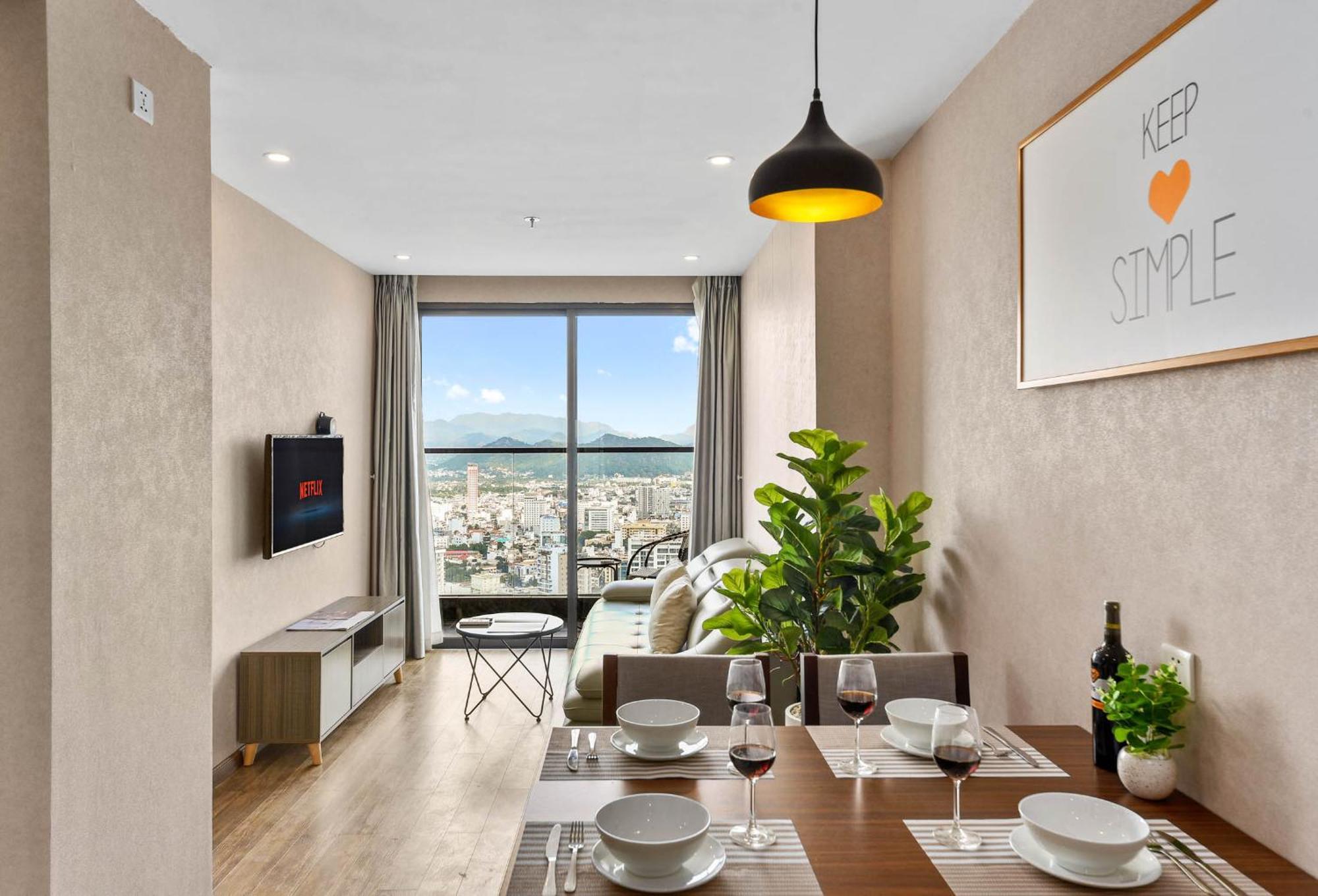 S Lux Apartment Virgo Nha Trang Exteriör bild