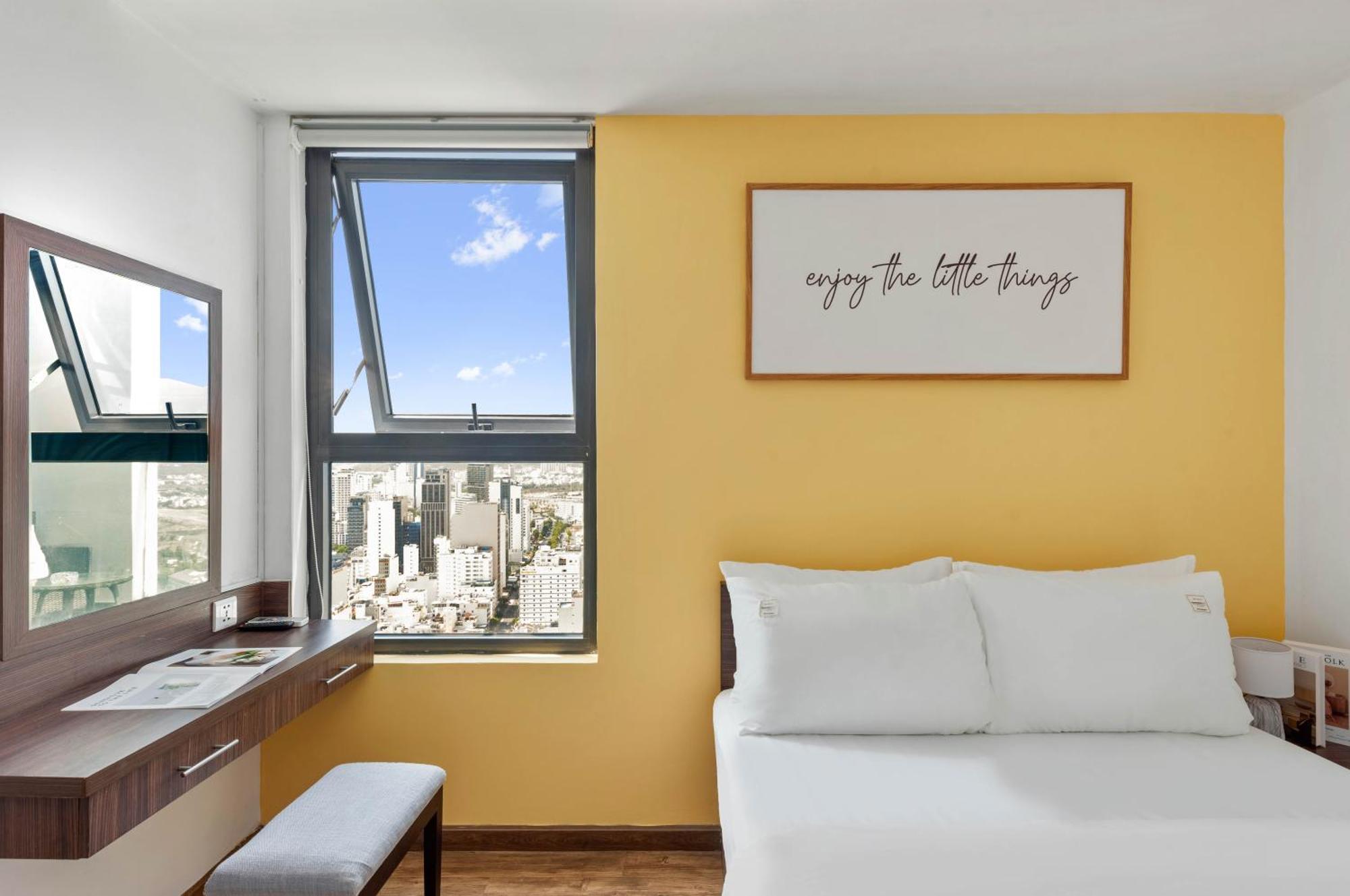 S Lux Apartment Virgo Nha Trang Exteriör bild